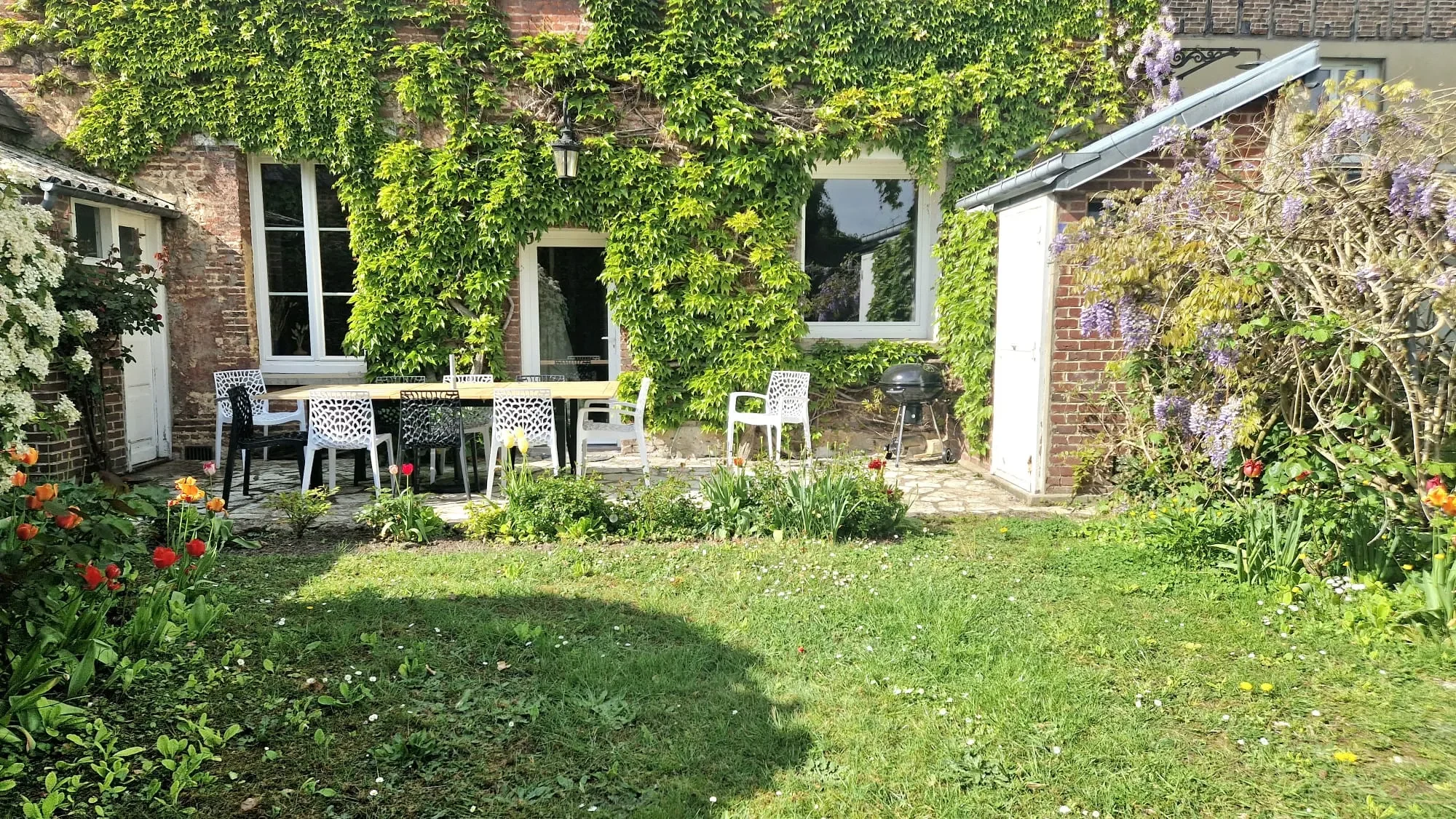 Terrasse ensoleillé | gite Neufchâtel-en-bray