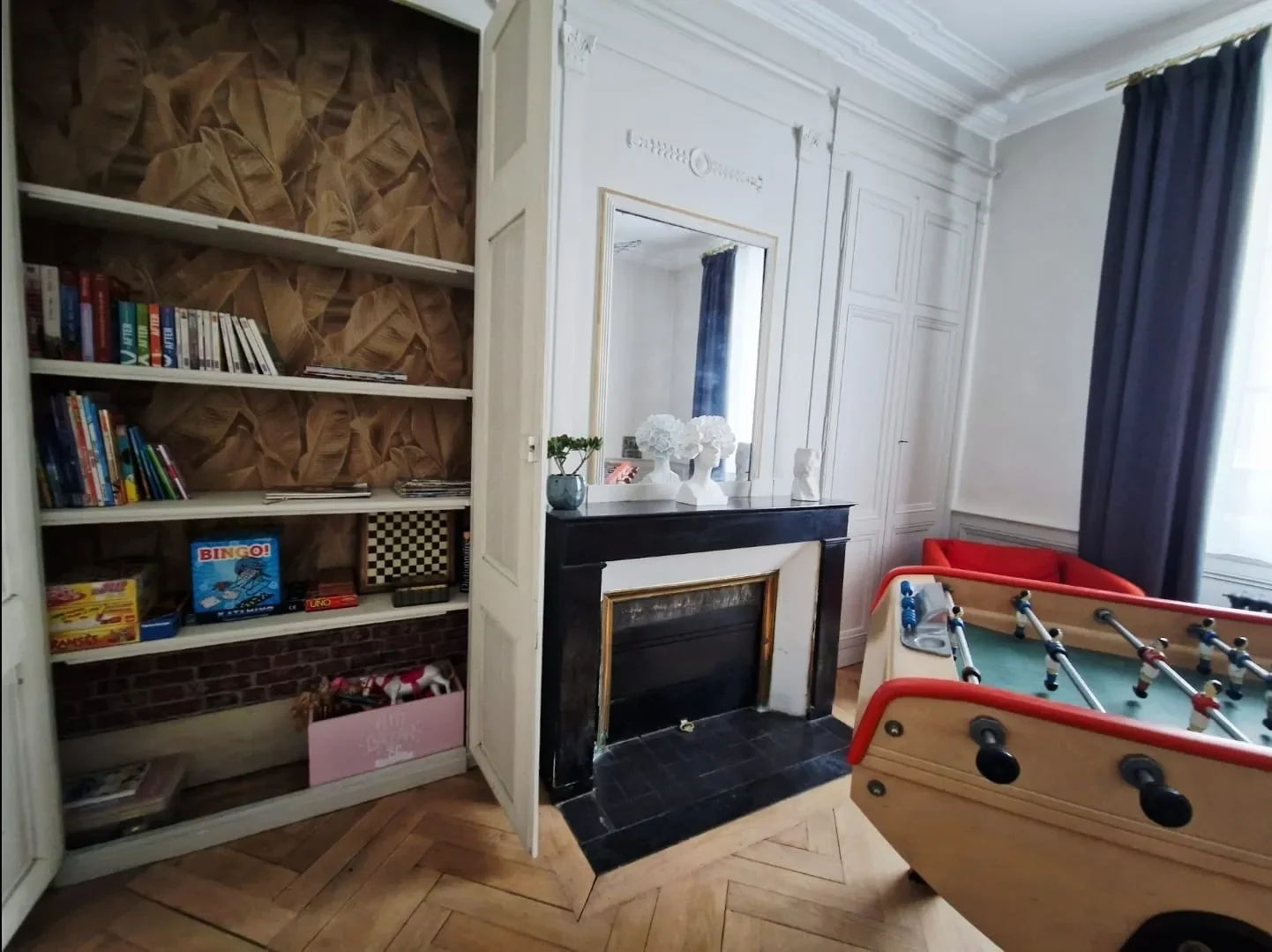 Salon 1 Espace de jeux pour toute la famille | gîte neufchatel en bray